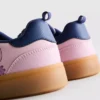 Sneakersy Disneya z motywem Stitcha i gumową podeszwą
