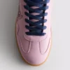 Sneakersy Disneya z motywem Stitcha i gumową podeszwą