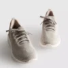 Sneakersy wsuwane z detalami z kryształków