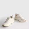 Sneakersy z grubymi siateczkowymi wstawkami