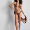 Spodenki bikini Paula Echevarría w panterkę z brokatem