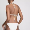 Spodenki bikini z haftem i wiązaniem z boku