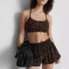 Sportowy top typu crop top z tyłem typu racerback w panterkę