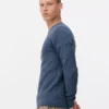 Sweter z prążkowanym dekoltem typu crew neck