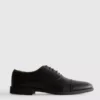 Sznurowane buty typu oxford