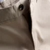 Szorty chino z dużą zawartością bawełny