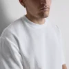 Teksturowana koszulka o prostym kroju