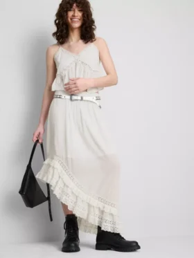 The Primark Scene | Asymetryczna spódnica maxi z haftem