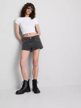 The Primark Scene | Bawełniane dżinsowe mikro szorty z ćwiekami