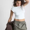 The Primark Scene | Top z odkrytymi plecami i rękawkami typu cap