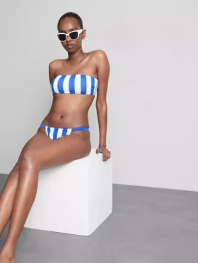 Top bikini typu bandeau z nadrukiem