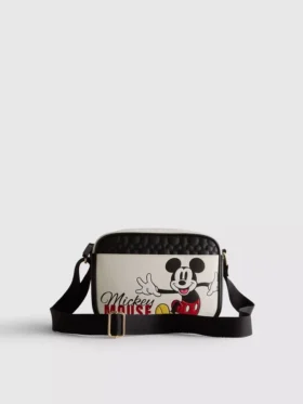 Torba na aparat Disney z Myszką Miki noszona na ramię
