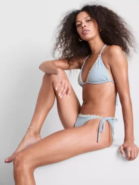 Trójkątny top bikini w kratkę z wykończeniem w kształcie łańcuszka stokrotek