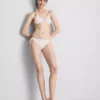 Trójkątny top bikini z trójwymiarowymi kwiatami