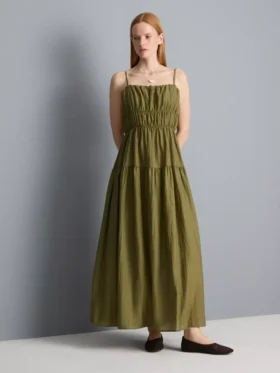 Warstwowa sukienka maxi w stylu smock
