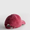Wypłukana czapka baseballowa z haftem