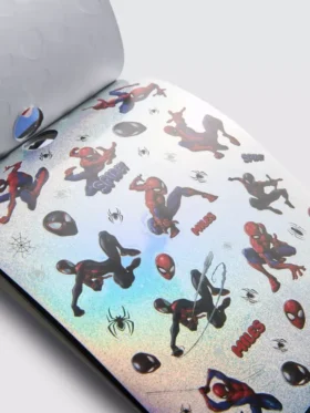 Zestaw 500 naklejek z Spider-Manem z serii Marvel